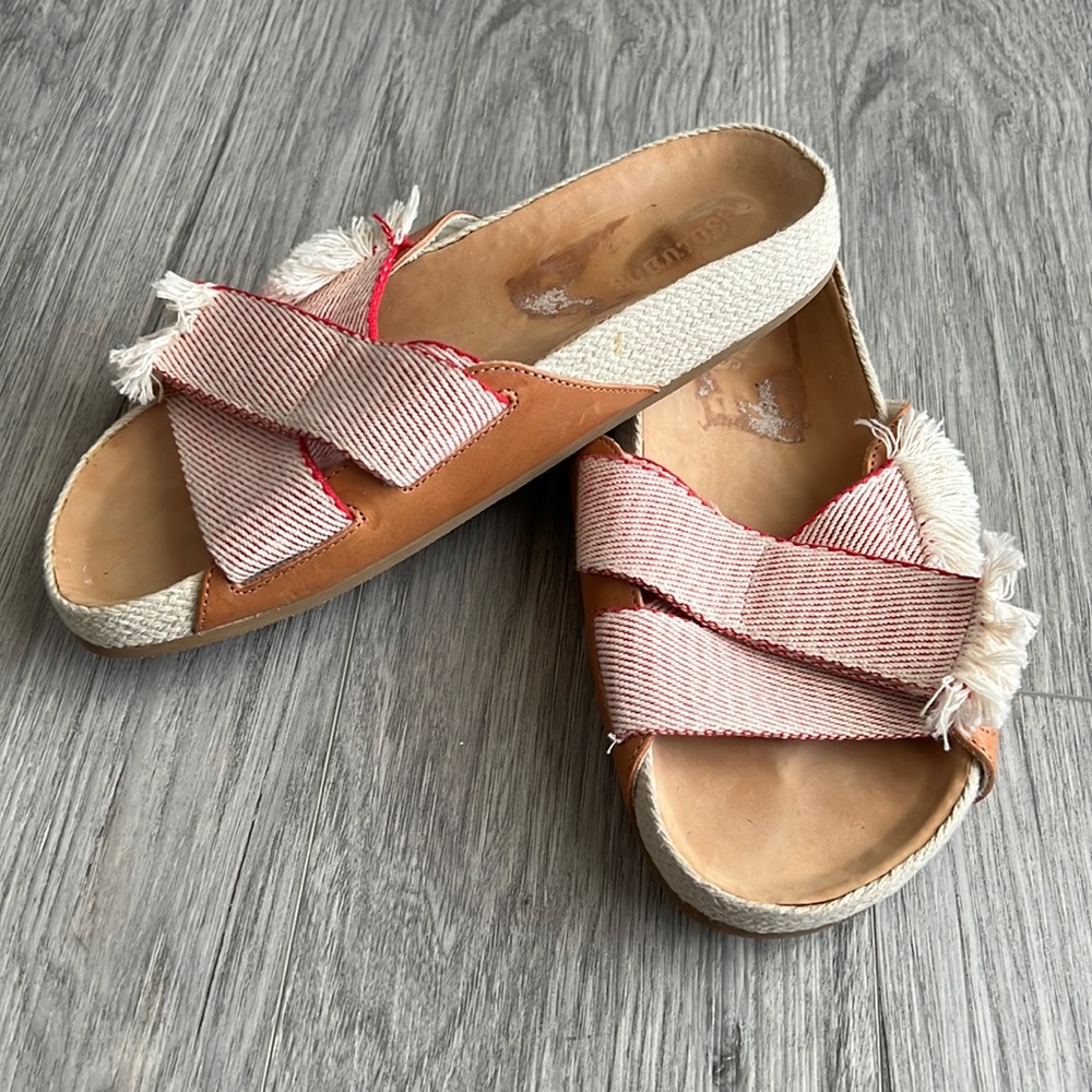 Red Fringe Criss Cross Sandals Soludos